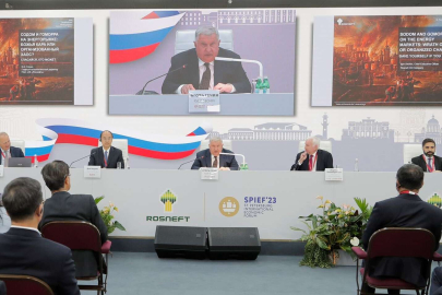 Sechin: GECİKMİŞ ABD İFLASI en çok Japonya ve Çin'i tehdit ediyor
