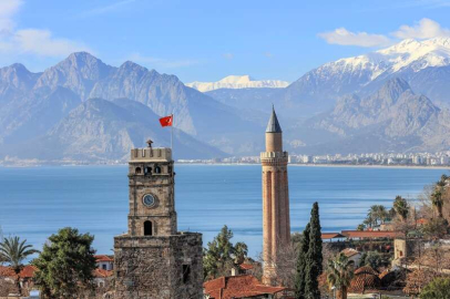 Antalya 29 Temmuz itibariyle 8 milyon turistle rekor kırdı