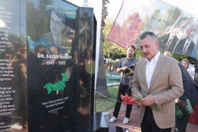 Dr. Sadık Ahmet Anıtı İzmit’te açıldı