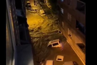 İstanbul'u sağanak vurdu: 2 ölü!