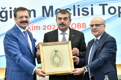 Bakan Tekin: Özel okulları rakip görmüyoruz