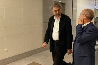Orhan Pamuk'un 'yıkarım-yıktırmam' davası!