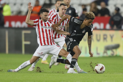 Antalyaspor, Beşiktaş'ı 3-2 yendi