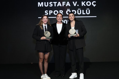 Milli boksörlere 'Koç' gibi ödül