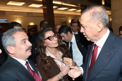Gazeteciler, Erdoğan'a yeşil pasaport talebini iletti