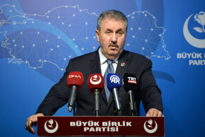 Türkiye’yi bu darbe anayasasından kurtaralım
