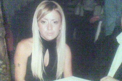 Annesini bıçaklayarak öldürdü