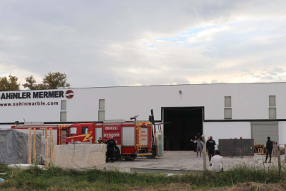 Üzerine mermer blok düşen işçi öldü