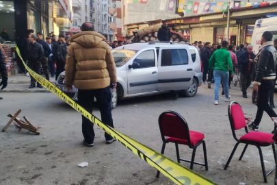 Barış toplantısında ortalık savaş alanına döndü