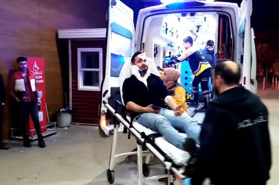 Bursa'da 2 otomobil çarpıştı: 5 yaralı