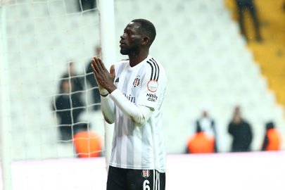 Alanyaspor Beşiktaş'ı 3 golle ezdi geçti