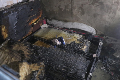 Elektrikli battaniye Faciası: Bebek öldü, kardeşi ile annesi yaralı!