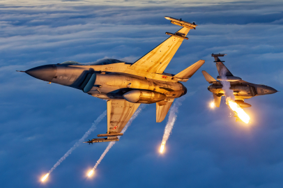 Türk fotoğrafçının F-16 fotoğrafı, 2023'ün en iyisi