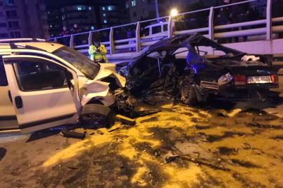 Zincirleme kaza: 2 ölü, 4 yaralı