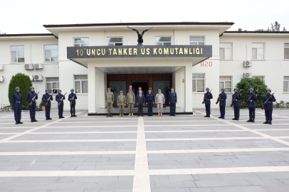 Bakan Güler, Mehmetçiklerin yeni yılını kutladı