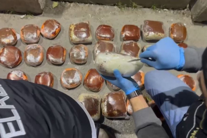Nina, salçaların arasındaki uyuşturucuyu buldu!