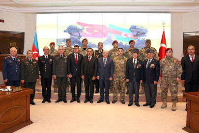 Bakan Güler, Azerbaycanlı gazileri ağırladı