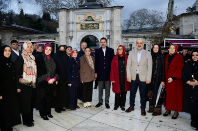 Murat Kurum Eyüpsultan'dan besmeleyle yola çıktı