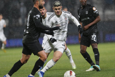 Pendikspor Beşiktaş'ı ezdi: 4-0