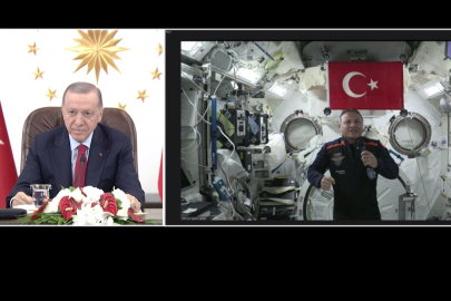 Erdoğan, uzaydaki Gezeravcı ile görüştü!