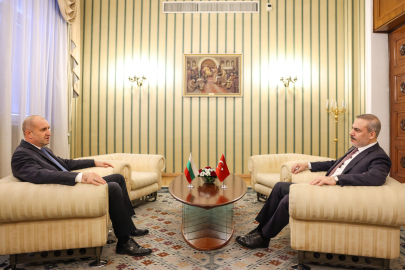 Fidan, Bulgaristan Cumhurbaşkanı Radev'le görüştü