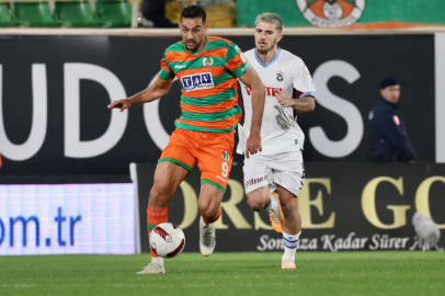 Alanyaspor Trabzonspor'u 3 golle devirdi!