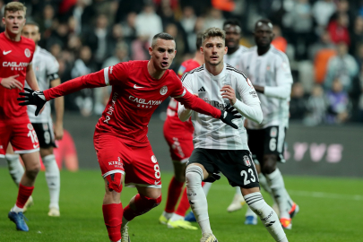 Antalyaspor Beşiktaş'ı 2-1 yendi