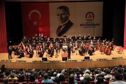 CSO Denizlililer için sahne aldı