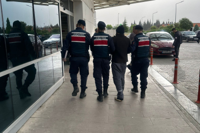 İzmir'de DEAŞ operasyonu: 11 gözaltı
