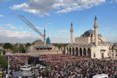 Binlerce Konyalı 'Teşrif-i Mevlana'da