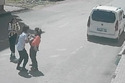 7'nci kattan düşen bebek öldü