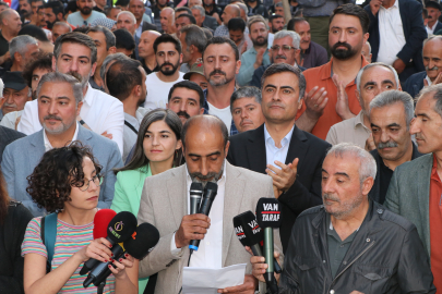 Van'da kayyım protestosu!