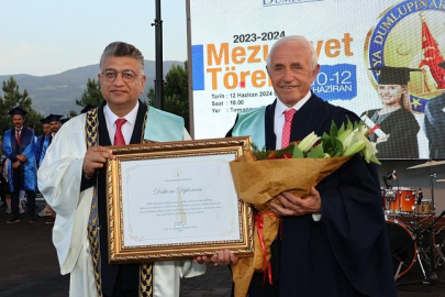 Nafi Güral'a fahri doktora