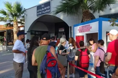Yerli turist Yunan'a kaçtı!