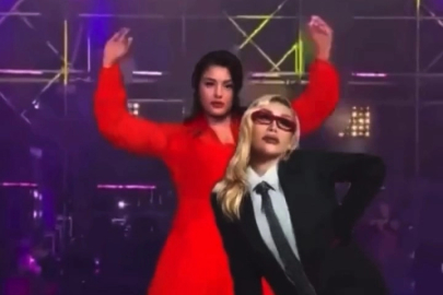 İrem ve Atiye’nin olay dansı!