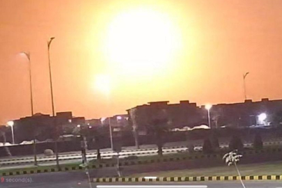 Hindular, Pakistan'a saldırdı: Sivilleri ve camileri vuruyorlar