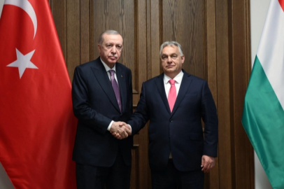 Macaristan'da AB ve barış vurgusu