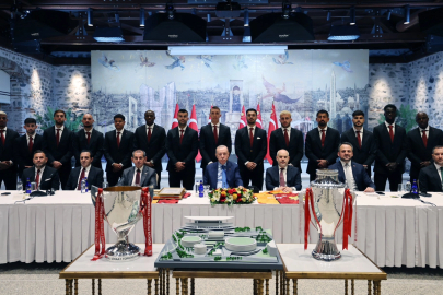 Erdoğan, Şampiyon Galatasaray’ı ağırladı