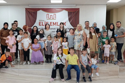 'Yağmur Hanım’ın Konağı' dakikalarca ayakta alkışlandı