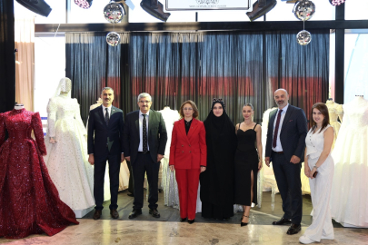 Evlenecekler fuarda buluştu!