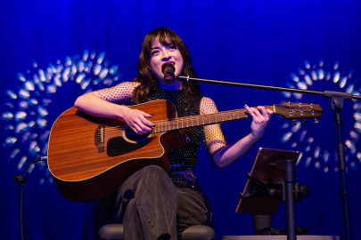 81 ilde sahne alan ilk kadın müzisyen oldu