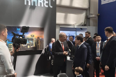 Romanya Cumhurbaşkanı, Karel’in Teknolojisini İnceledi