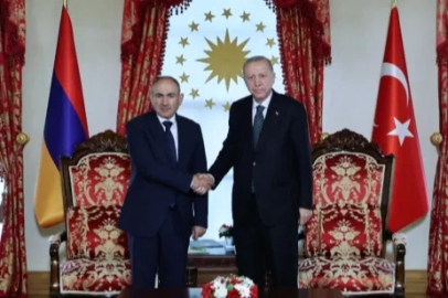 Erdoğan, Paşinyan ile görüştü