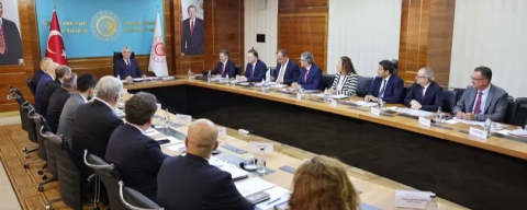 Hizmet ihracatı 122,6 milyar dolarla rekor kırdı