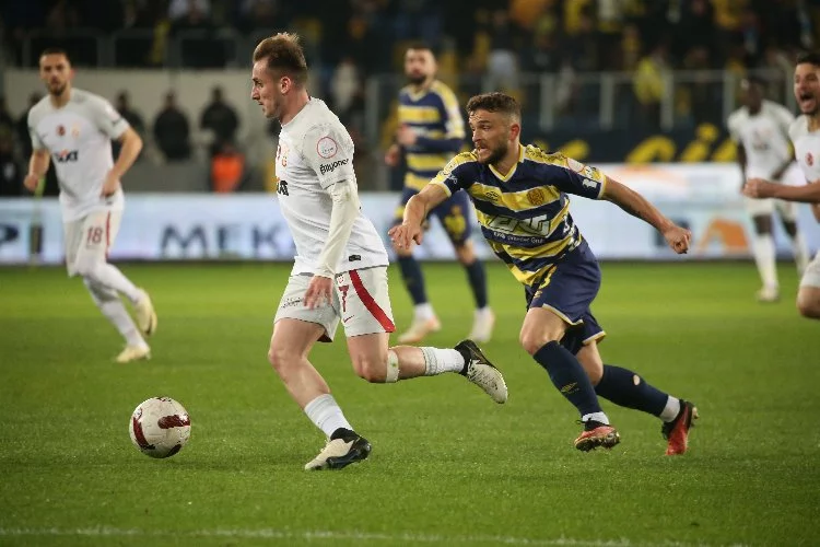 Galatasaray, Ankaragücü'nü 3 golle devirdi